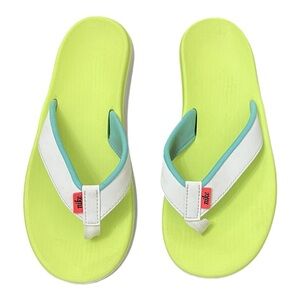 NIKE Bella Kai Thong Flip Flop Sandals